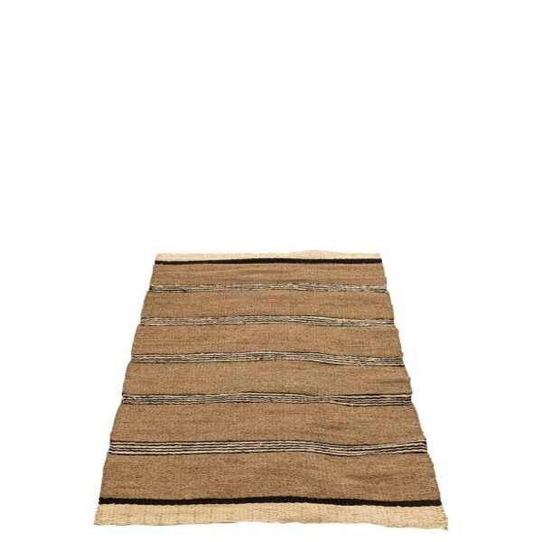 CARPET BRAIDED SEAGRASS-PALM LEAF NATURAL/BLACK