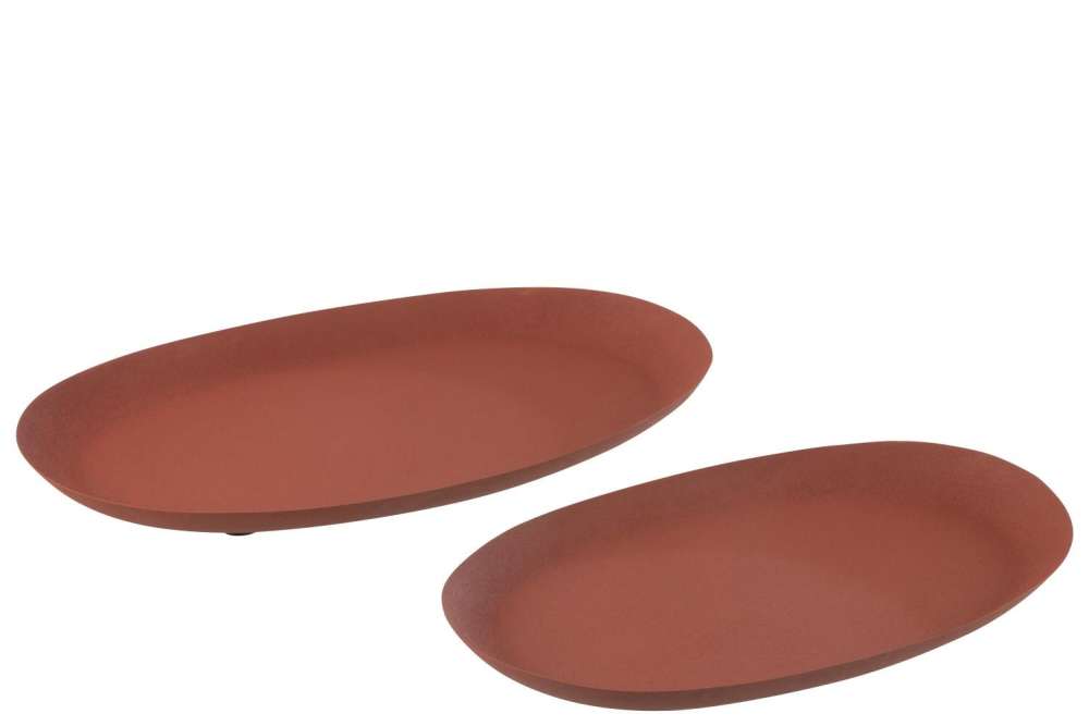 SET OF 2 PLATES OVAL IRON RUST
