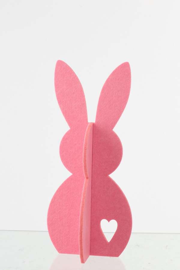 RABBIT FELT PINK MEDIUM