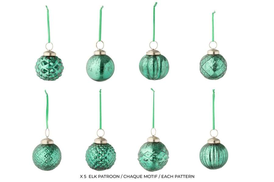 BOX OF 40 CHRISTMAS BAUBLE 8 PATTERNS GLASS GREEN