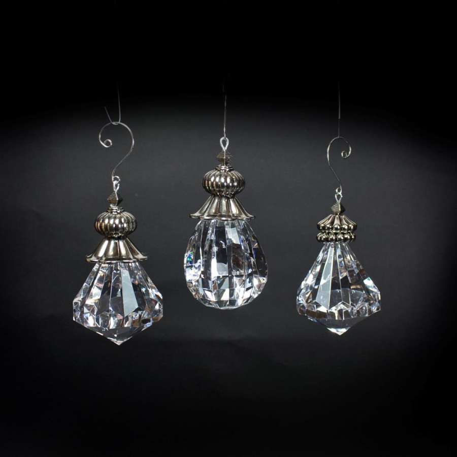 Dråpe M/Krok Akryl/Metall S/3 6X11Cm