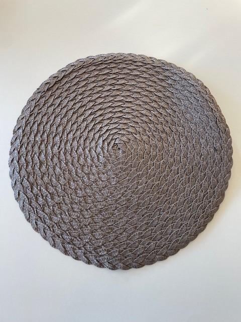 Spisebrikke/ Dekkebrikke – Taupe