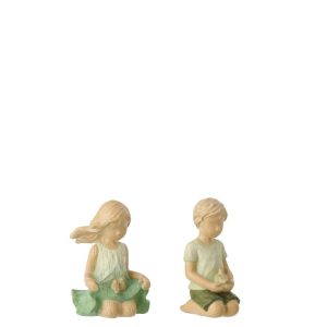 CHILDREN BOY/GIRL SITTING POLYRESIN GREEN/ECRU ASSORTMENT OF 2